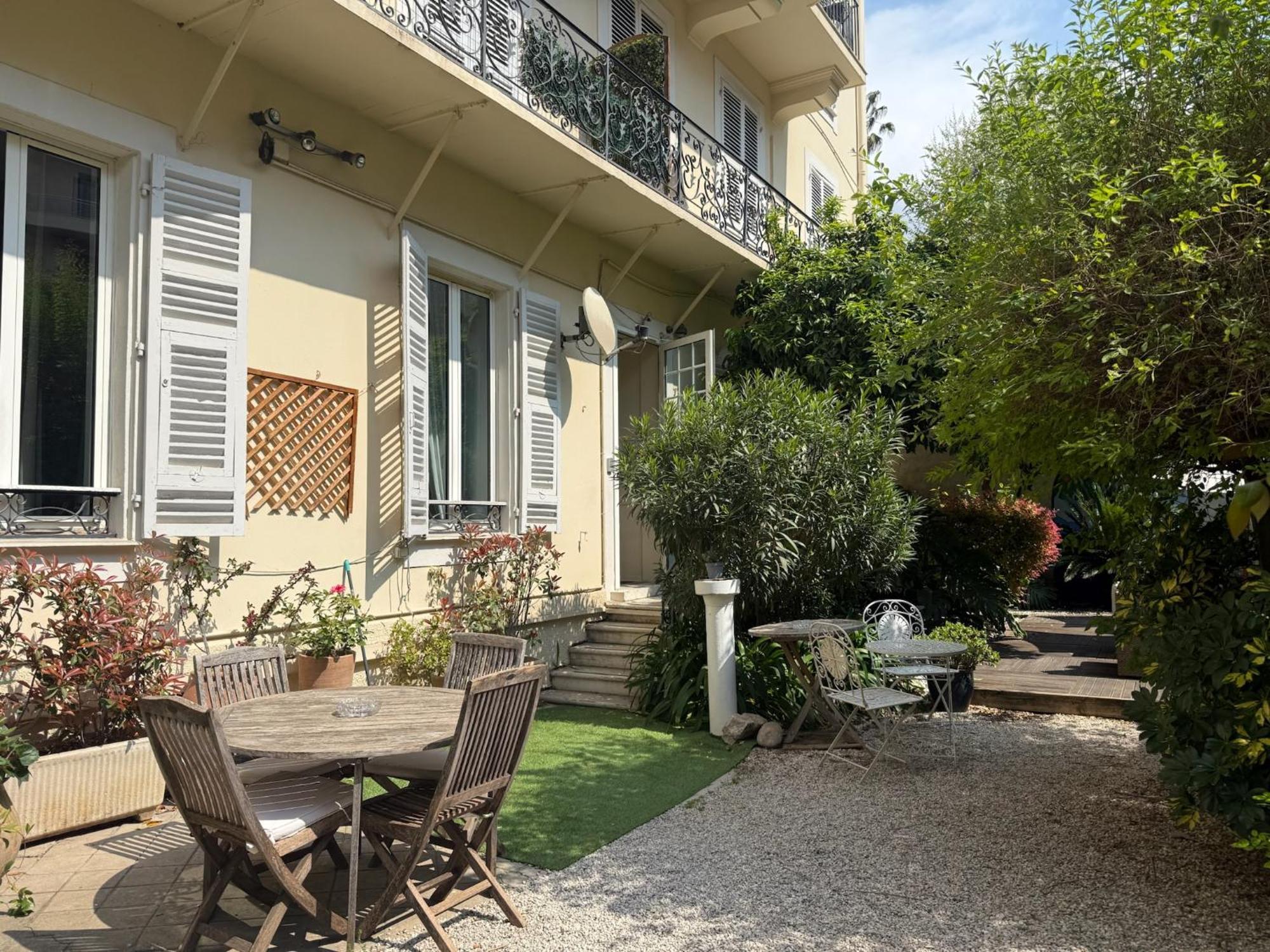 2 Romantic Hotels in Nice City Centre That Stand Out