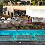 Bangalore Shopping District: Business Hotels Built to Last