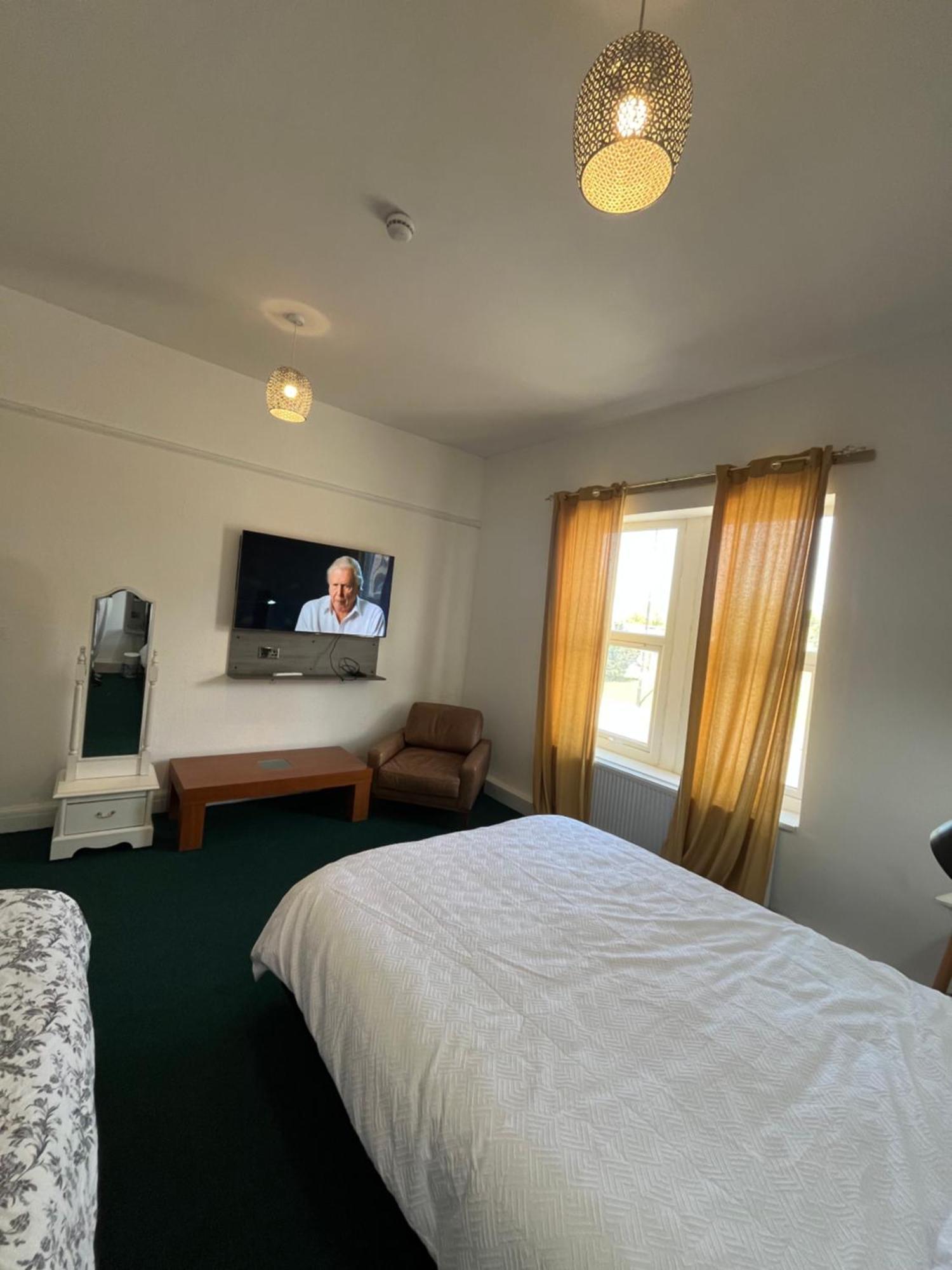 5 Smart Budget Hotels Near Old Trafford Cricket Ground