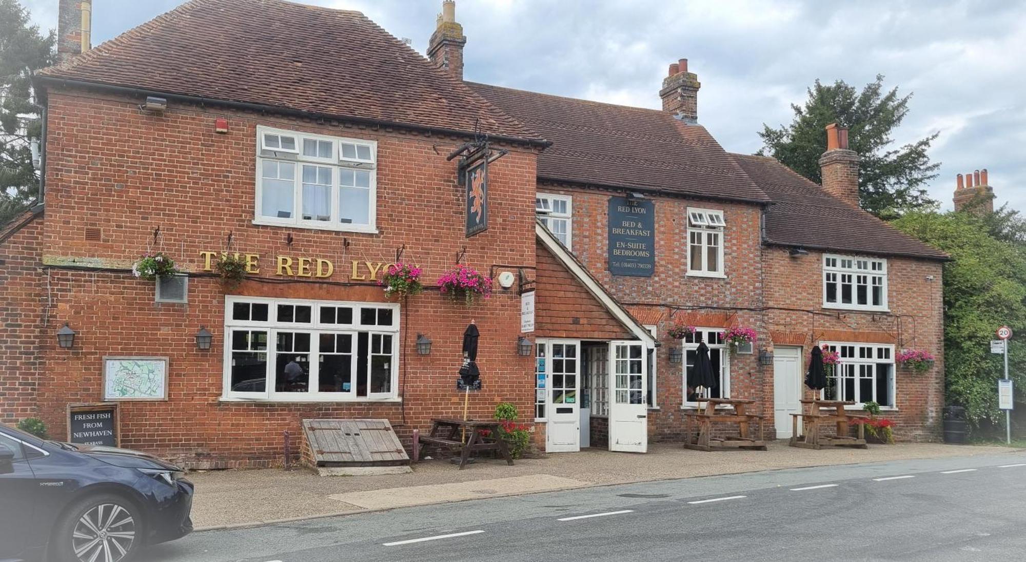 Where to Stay in West Sussex: 4 Best Hotels for Couples
