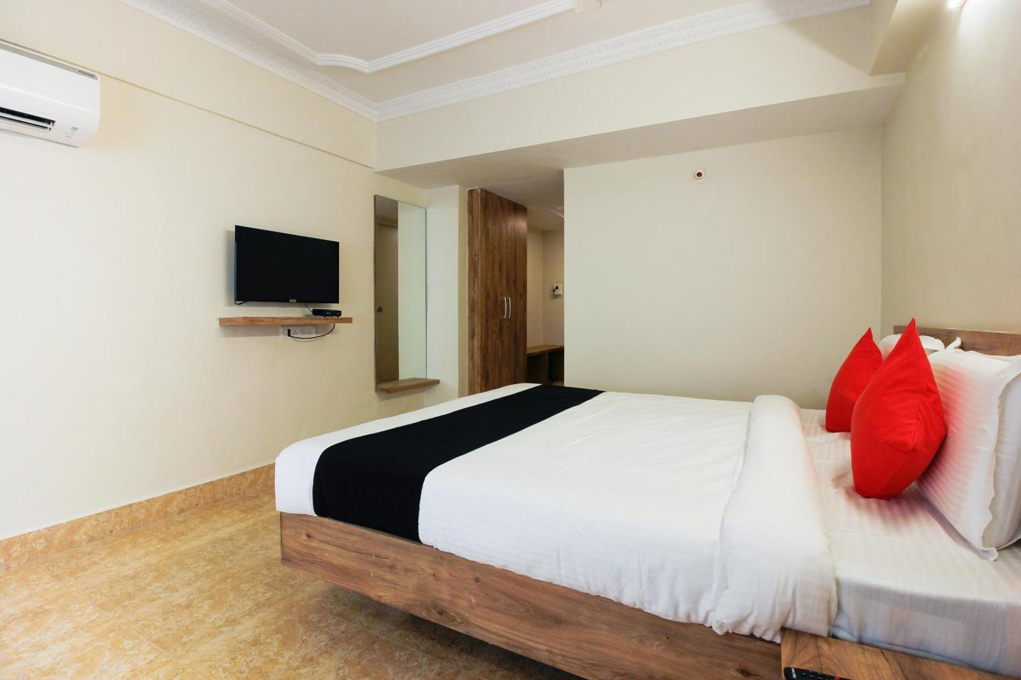 11 OYO Hotels Near Shri Jagannath Temple for Easy Hyderabad Access