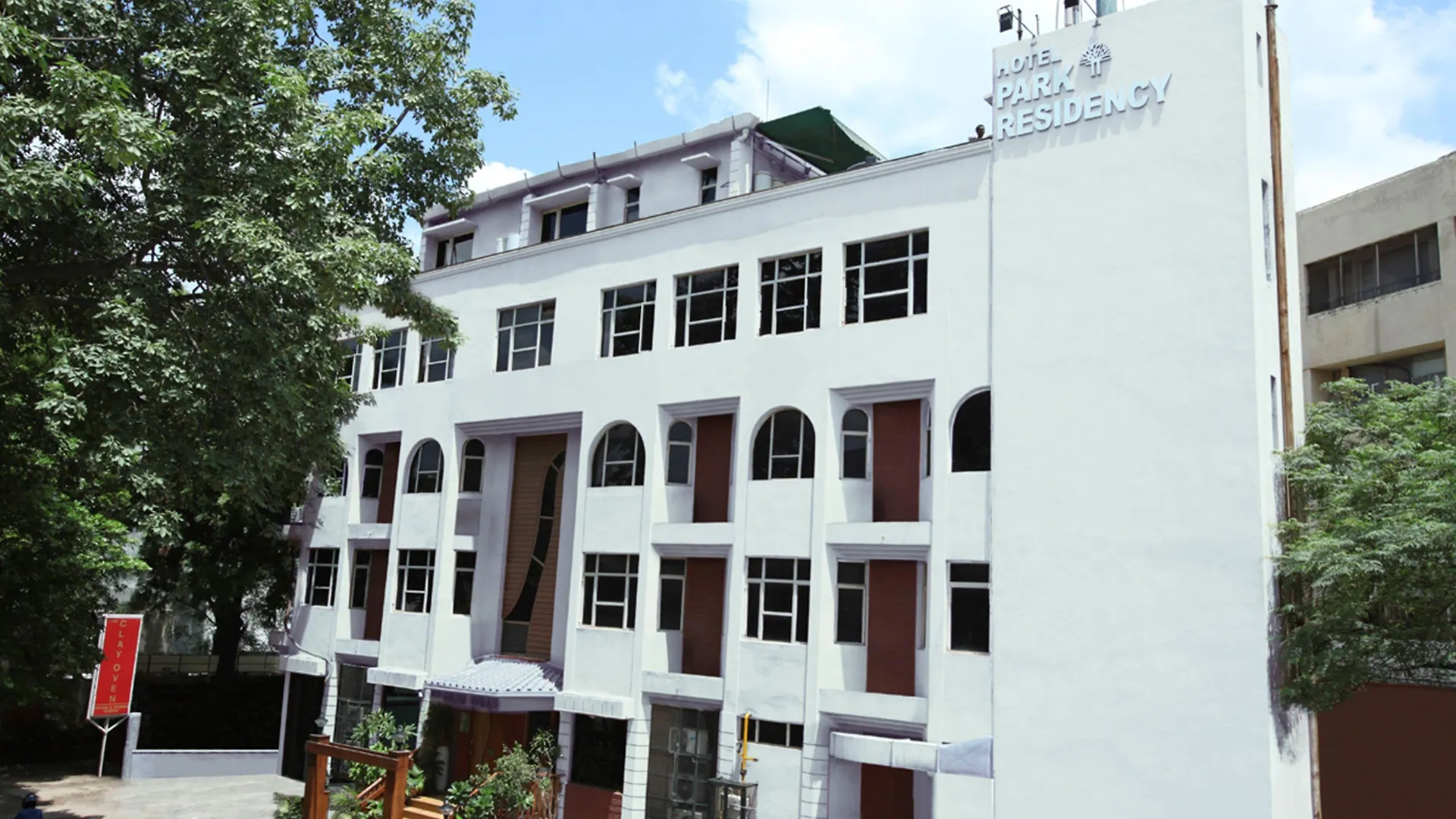 Staying in South Delhi: 15 Exceptional Design Hotels Compared
