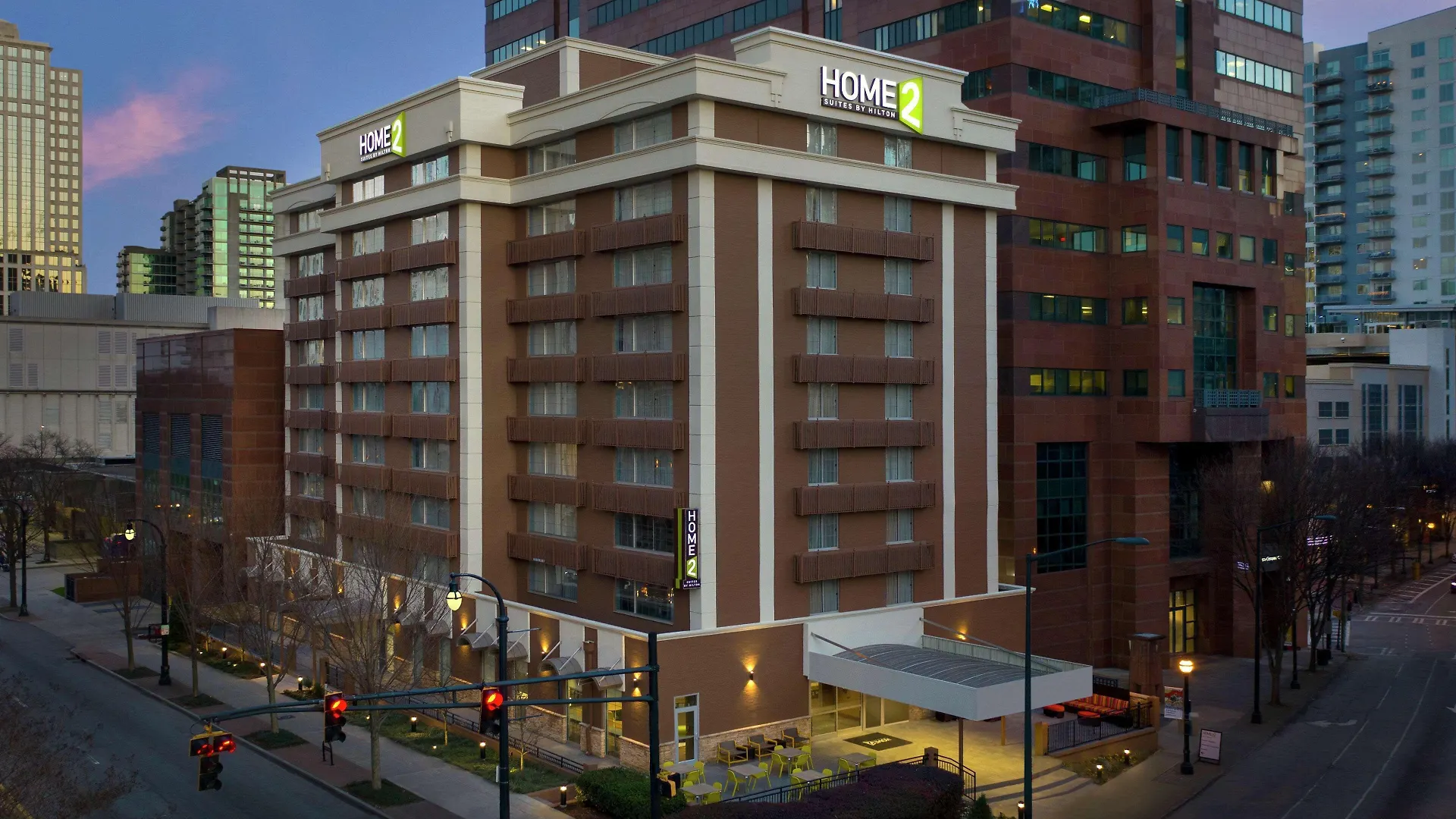 Where to Stay for Less: 6 Budget Hotels in Midtown Atlanta