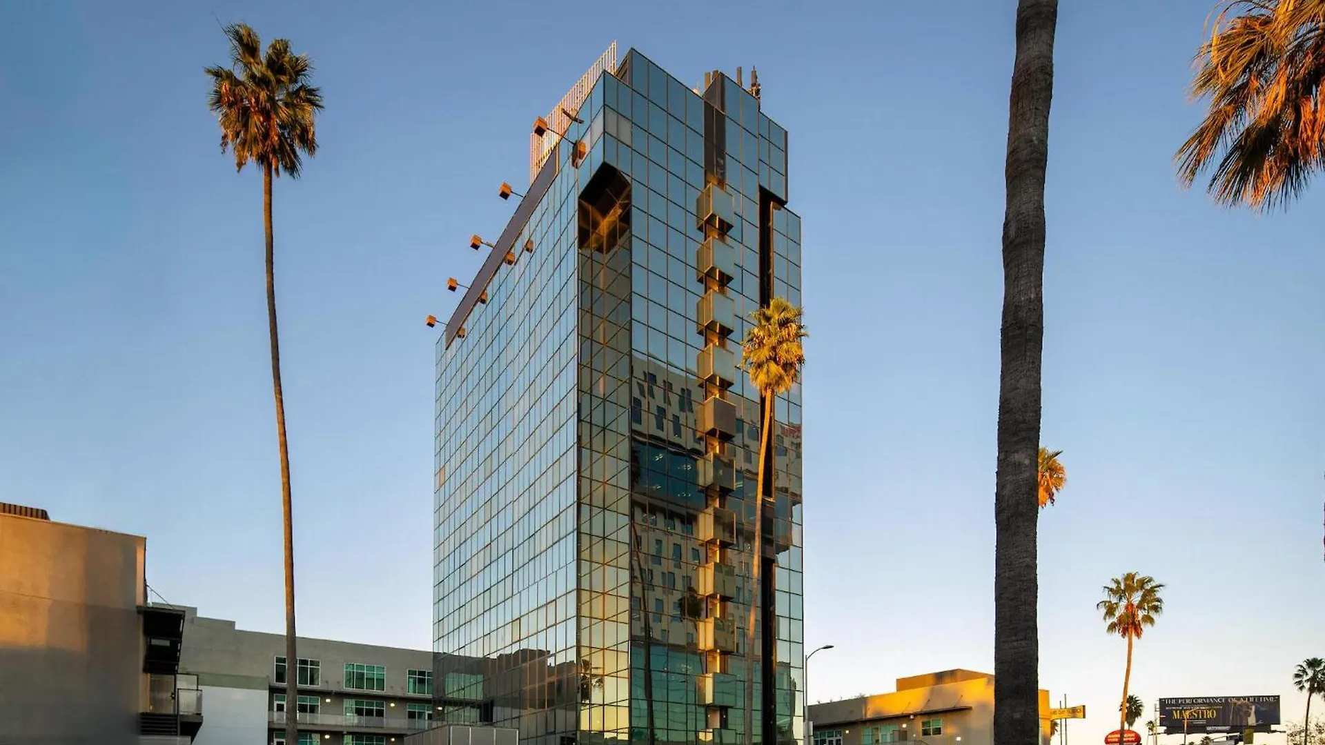 Staying Near World Mission: 4 Central LA Hotels Compared