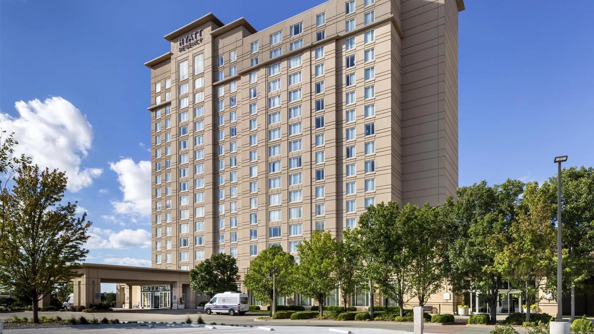 4 Business Hotels Near Kansas Firefighters Museum Worth Booking