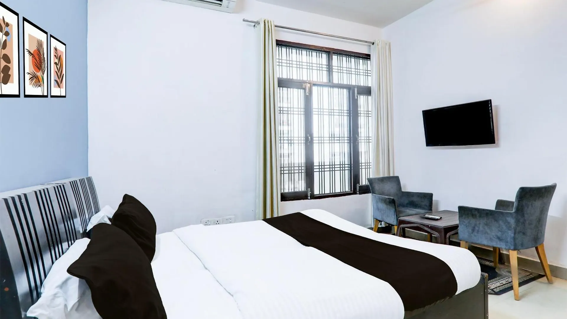 Where to Stay Near Singapore Mall: 5 OYO Hotels in Lucknow