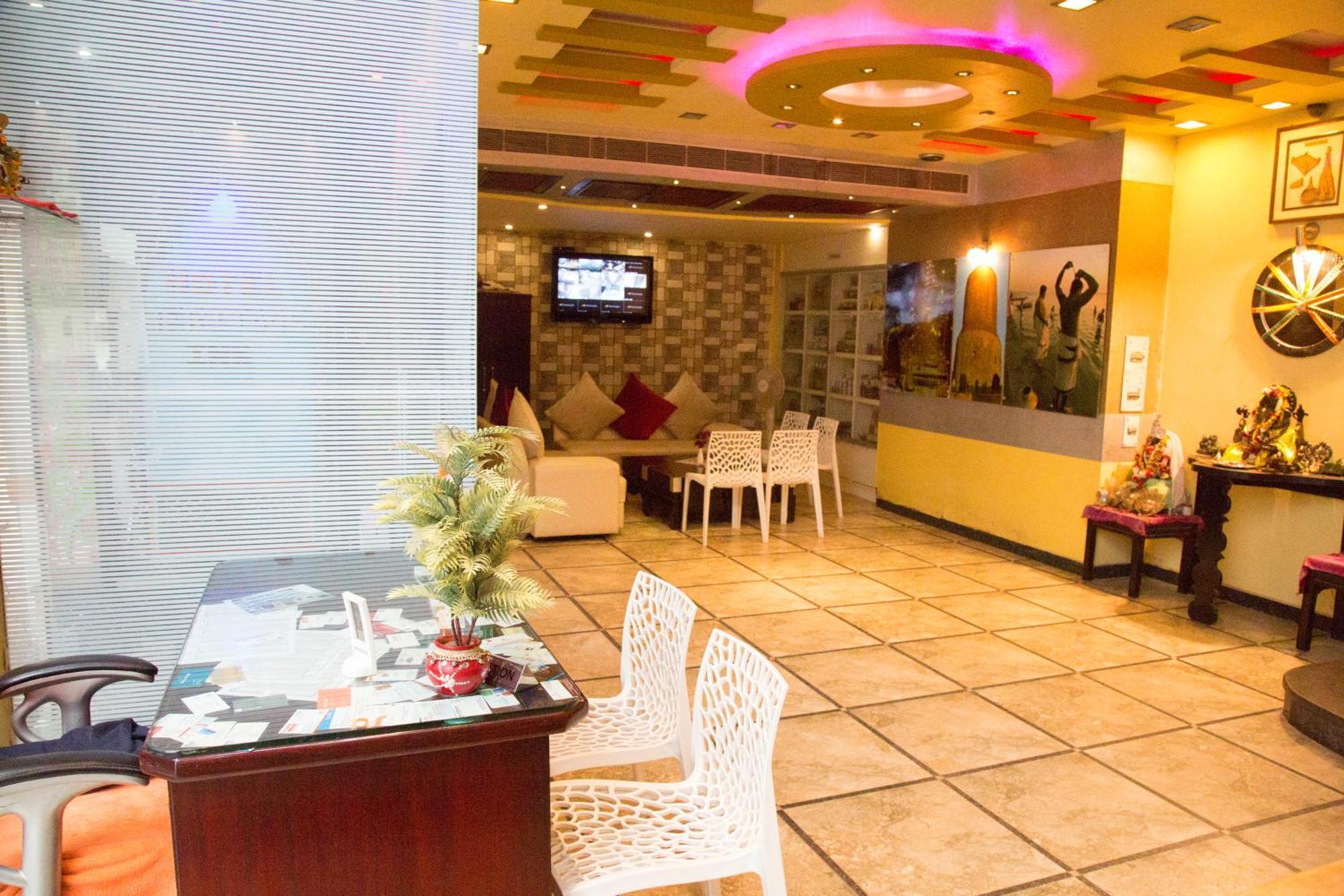 7 Family-Friendly Hotels Close to Kedar Ghat, Varanasi