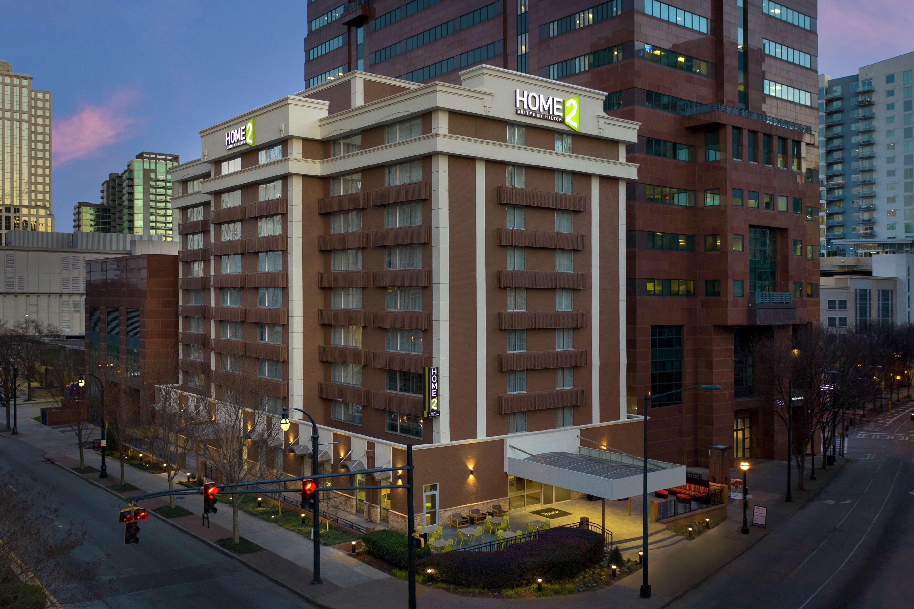 Where to Stay for Less: 6 Budget Hotels in Midtown Atlanta