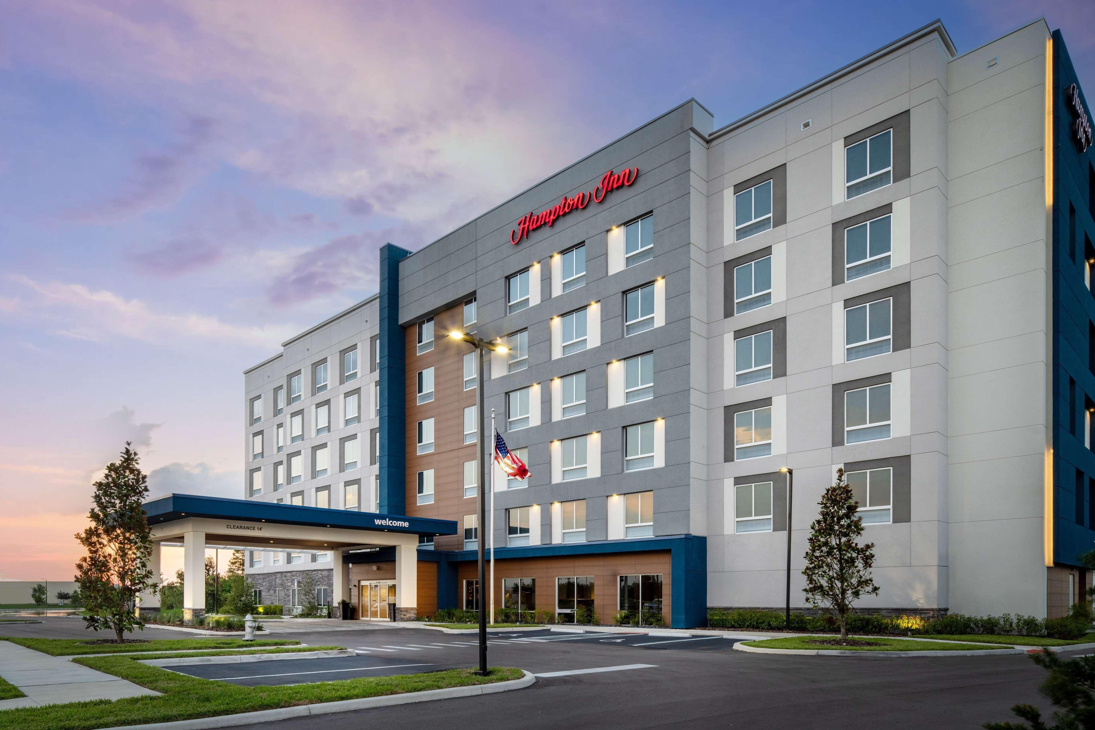 Staying Near Orlando Kart Center: 4 Budget Hotels Compared