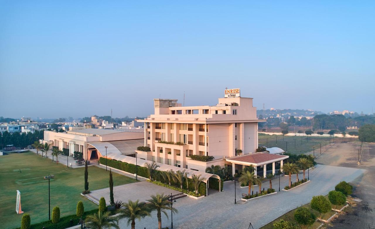 Where to Stay in Madhya Pradesh: 5 Best Airport Hotels