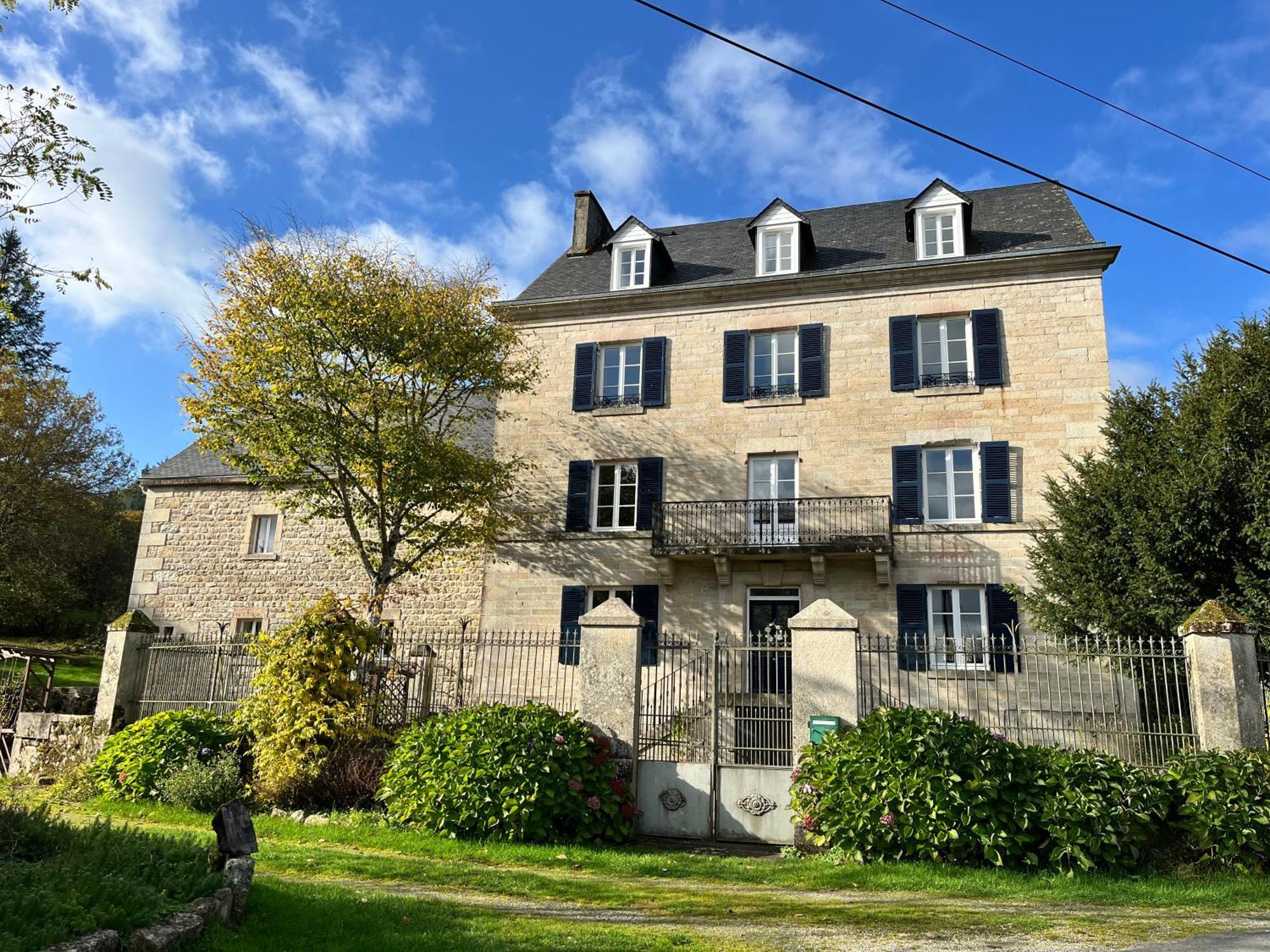 6 Top Apartments & B&Bs in Nouvelle-Aquitaine for Every Trip
