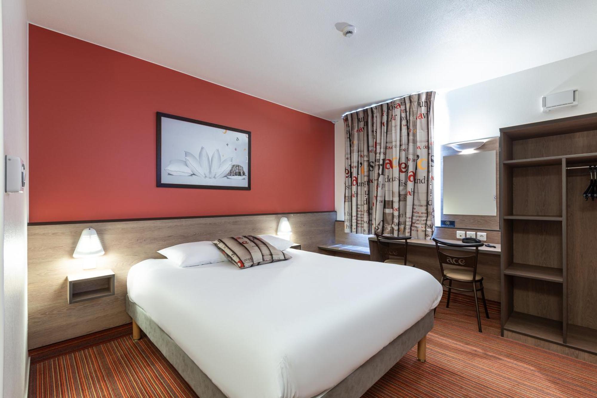4 Best 3-Star Hotels in Centre, France for Smart Travellers